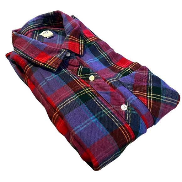 GAP Red and Blue Plaid Button Down Shirt - Picture 5 of 5